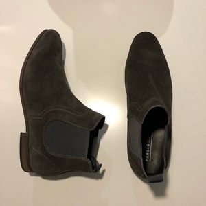 Public Opinion 10M Suede Dark Grey Chelsea Boots